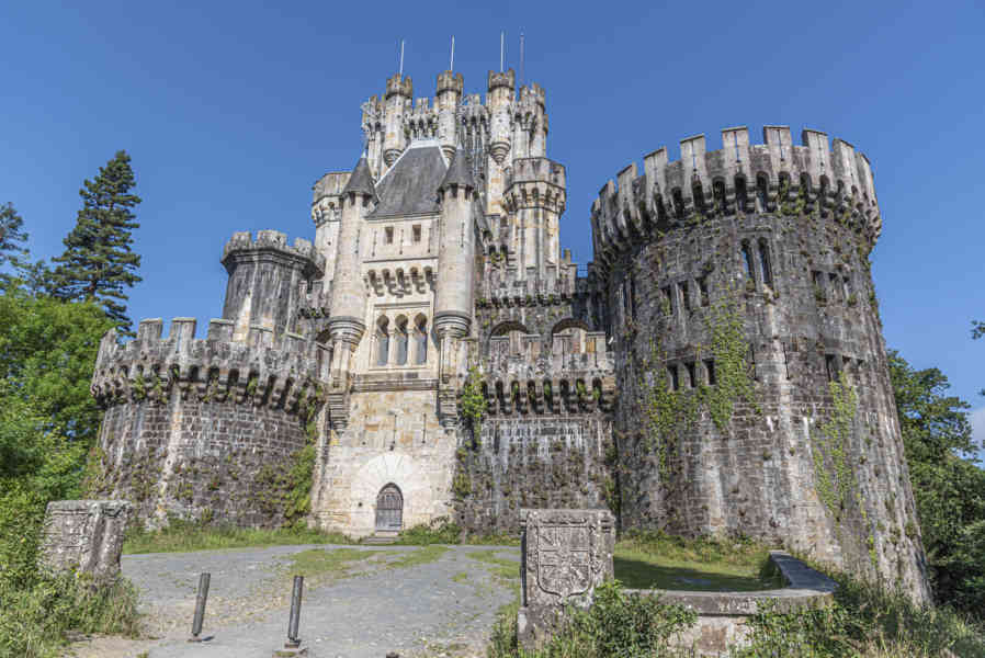 Vizcaya - Gatika - castillo de Butrón 2.jpg